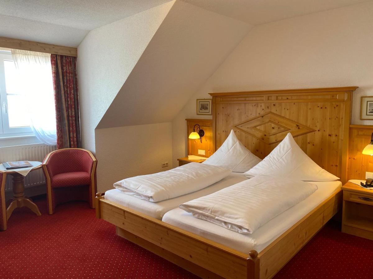 אוברלינגן Seehotel Schaepfle מראה חיצוני תמונה
